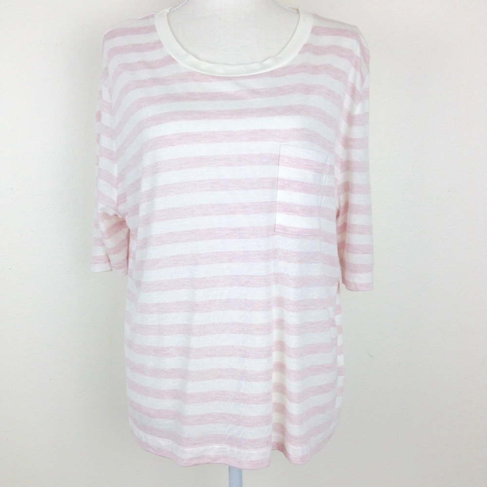 Gap oversized M scoop neck short sleeve tee shirt